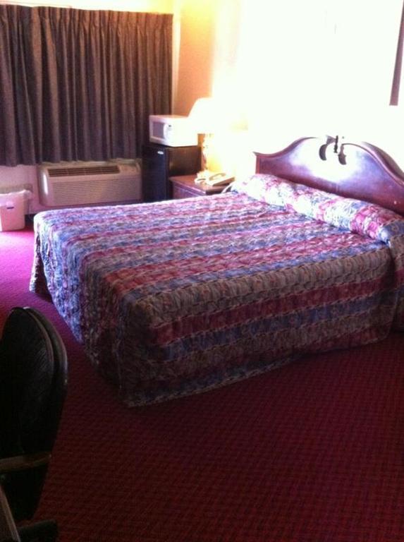 Midtown Motel 뉴포트 뉴스 객실 사진