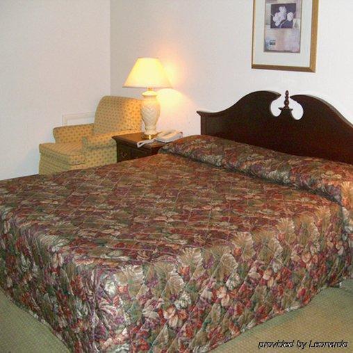 Midtown Motel 뉴포트 뉴스 객실 사진